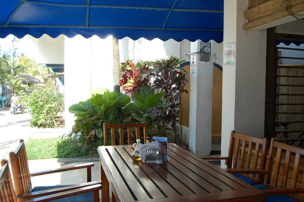 Hotel Y Restaurante Cesar Mariscos Tela Εξωτερικό φωτογραφία